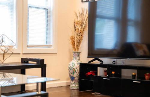 30-1 - 4BR Boston - Cozy Apt near Geneva Cliffs - Foto 3