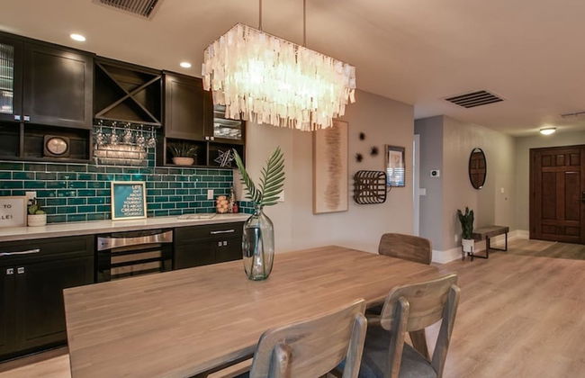 Relaxing 4 Bdrm Retreat in the Heart of Scottsdale - Foto 17