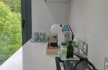 ¡Al lado de la Clínica Oftalmológica Vega! - Foto 11