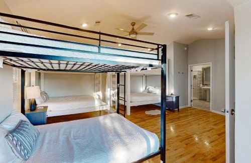 Gorgeous coastal dog-friendly home with plenty of space and close to everything - Foto 23