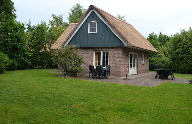 Rustic Villa w/ Shared Pool - Photo 24