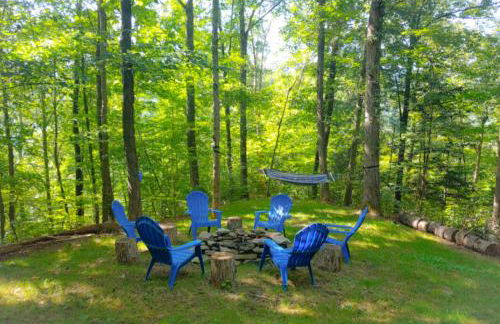 Trailseeker Cabin w King Bed Hot Tub at Red River Gorge Natural Bridge - Foto 49