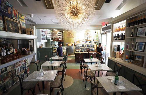 South Beach Suite in South of Fifth Neighborhood Across from Miami's Best Beach - Foto 25