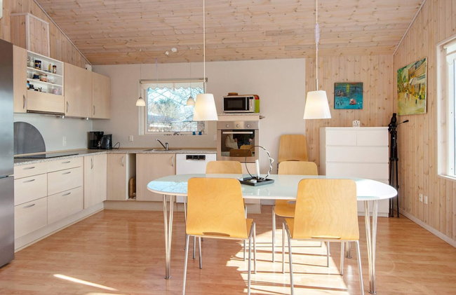 8 Person Holiday Home in Struer - Foto 7