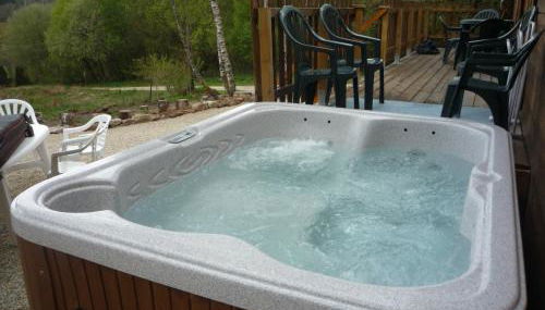Woodlands Cottage with Hot Tub - Foto 4