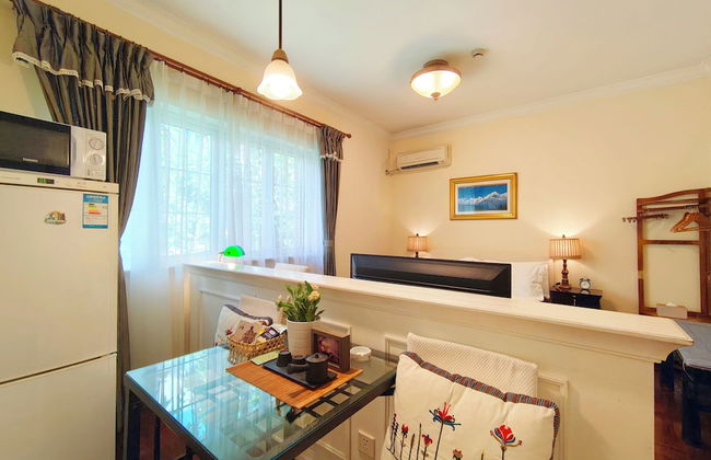 Ladoll Service Apartment - Photo 17