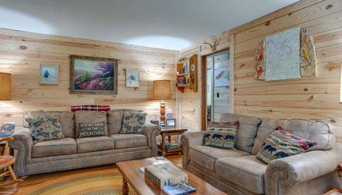 Fire Pit, Grill, and Views Cashiers Getaway! - Foto 5