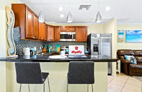 Free Heated Pool Oasis 2 King Beds Near Beach - Foto 15