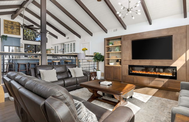 Paso Vista Bella by Avantstay Luxe Group Escape w Wine Country Views - Photo 6