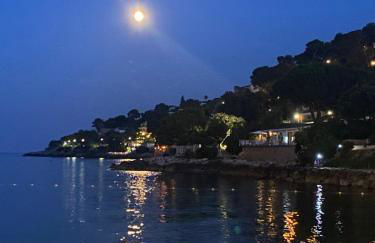 Dolce-Vita appart 3 étoiles, climatisé , 50M de la mer et aux portes de Menton ,parking gratuit - Foto 25