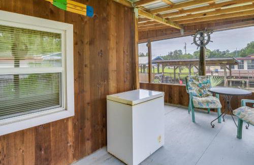 Satsuma Home with Fire Pit and Dunns Creek Access! - Foto 18