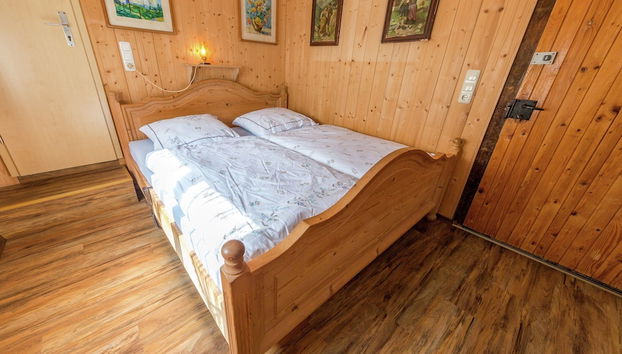 Idyllic Holiday Home With Terrace - Photo 2, Chambre