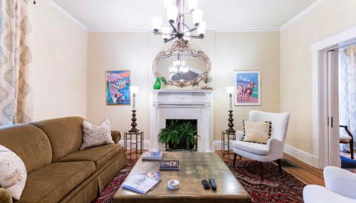 Huge Historic Home- Poker Room, 6BR 5BA, Walkable - Foto 2