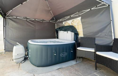 Open Mind Property - Hot Tub, 7 Beds & Free Parking - Foto 40