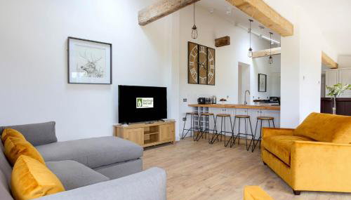 Hastings Retreat Rural barn conversions with Private Lake - Foto 1