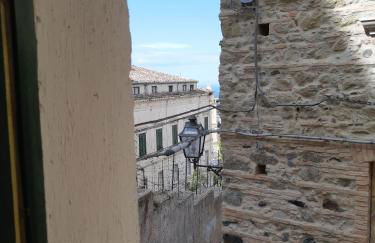 Salita Martucci - Photo 2