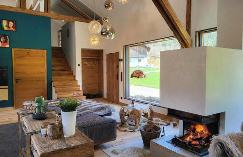 stylische Alpenlounge mit Pool, Blockhaus-Sauna und Jacuzzi für bis zu 12 Personen - Foto 44