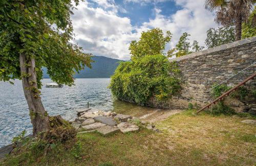 Il Glicine appartamento con darsena privata a lago - Photo 13