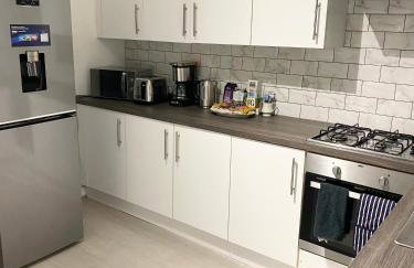 Comfy 1 bedroom flat- very near to the train station - Photo 5