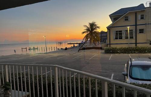 Your Happy Place ON THE BEACH! - Foto 16