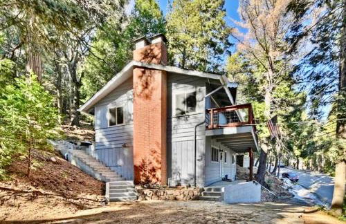 Idyllic Cabin in the Woods Cozy Crestline Retreat - Foto 22