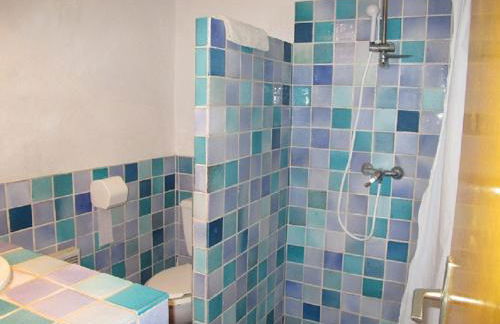 Location climatisée, piscine, animaux acceptés, jardin clôturé, parking, provence , wifi - Foto 18