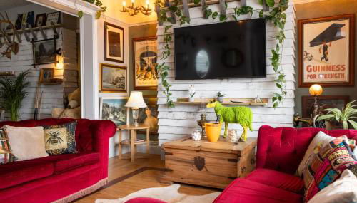 James' Place @ The Park - Photo 1