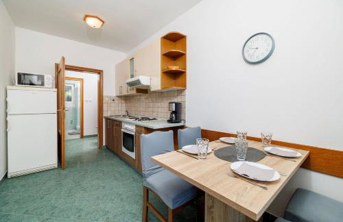 Apartments By the sea in Lopar - Photo 39