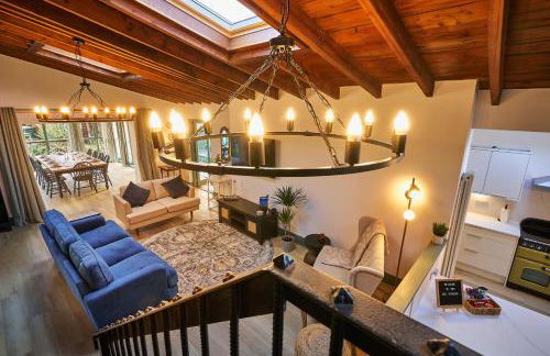 The Old Stables - Hot Tub, Sauna and Cinema - Photo 12