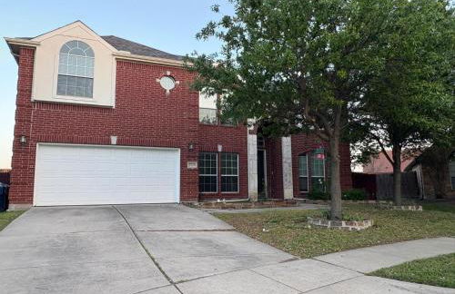 Spacious 4200 sqft - 6 bdrms 4 bath - Gym - Pets OK Near PGA - Universal KIDS - Star Frisco - Photo 53