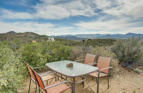 Mtn-View Adobe Home with Large Deck Near Prescott! - Foto 39