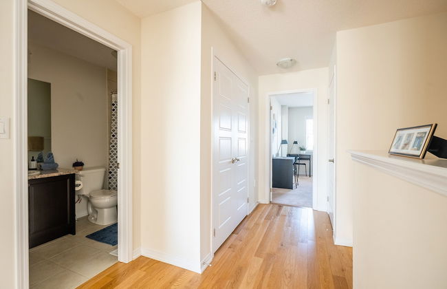 New 3BR Townhouse, Minutes to Niagara Falls and Brock University by GLOBALSTAY - Foto 36