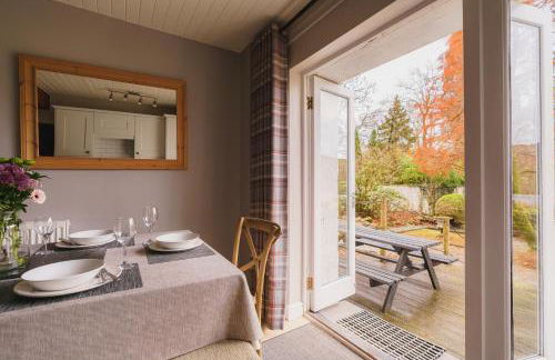 Half Way House, Clappersgate, sleeps 8 - Foto 25