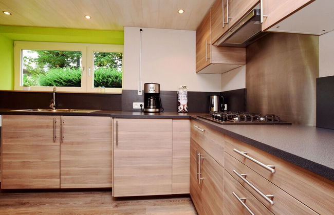 Modern Family Home With Wellness - Photo 14