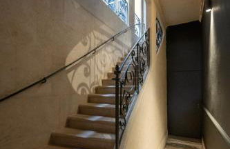 Villa Emilia - Suites de prestige au coeur de Nancy - Foto 16