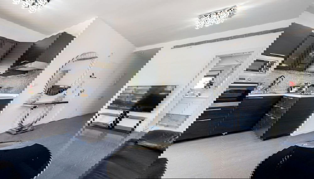 Hakovshim Miroir in Tel Aviv-yafo - Foto 1, Imagen principal