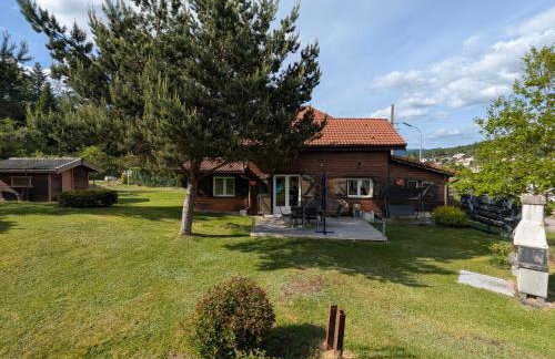Chalet en bois avec jardin, proche ski et randonnée, équipé pour 8 pers. à Vagney, Vosges - FR-1-589-283 - Foto 25
