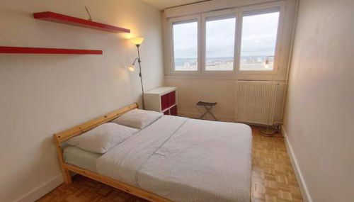 5 mn (450 m) walk Metro/La Defense/Netflix/Parking - Foto 2