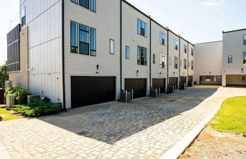 Brand New City Views Karaoke Room Near Downtown - Foto 42