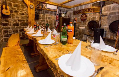 Holiday House Antique - Photo 36