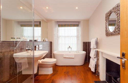 Barton Hall Hotel & Spa - Photo 26