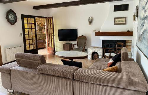 Escapade entre amis en Provence, 4 chambres, terrasse & jardin, proche Avignon - Foto 28