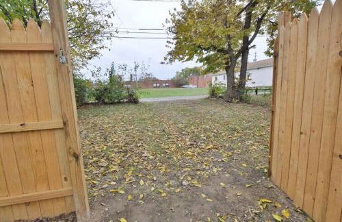 Housepitality - The Lilley Pad - Near Downtown - Photo 21