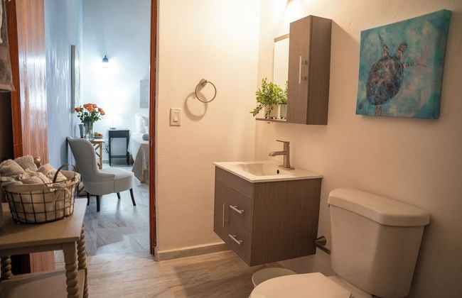 Hugo's Rental - Photo 52