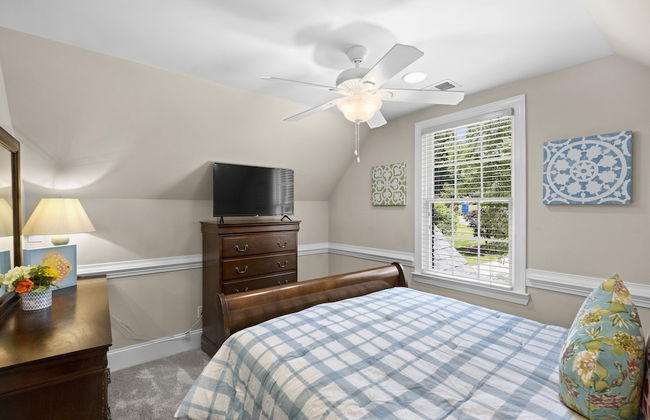 Make a Big Splash in 7BR Lake Norman Home! - Foto 11