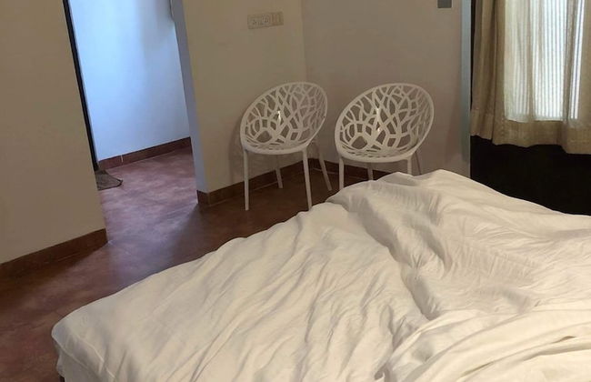 Water Villa With Feild View - Photo 4