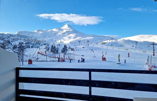 Studio 5 pers plein SUD au pied des pistes Front de neige Arette La Pierre Saint Martin GR10 - Foto 1