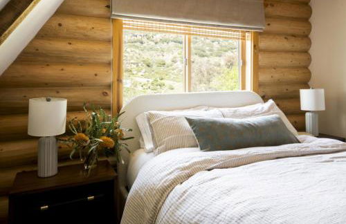 Retreat to the Rocks Historic Film And Music Getaway - Foto 3