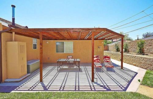 Stylish 4 Bedroom Home Near Venice Beach with Backyard BBQ - Foto 7