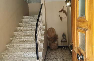 A l'ombre de l'olivier - Foto 19